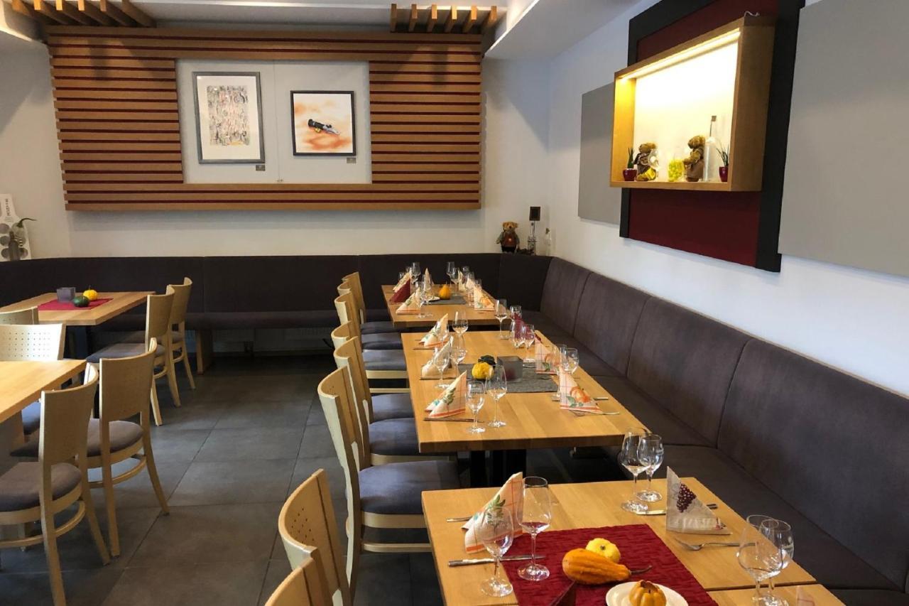 Weinmotel Simon 1 A Alzenau Bagian luar foto